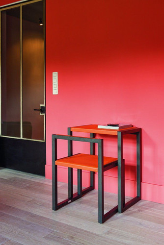 میز تحریر کم جا چوب فلز مدل آفتاب با طراحی مینیمال و مدرن